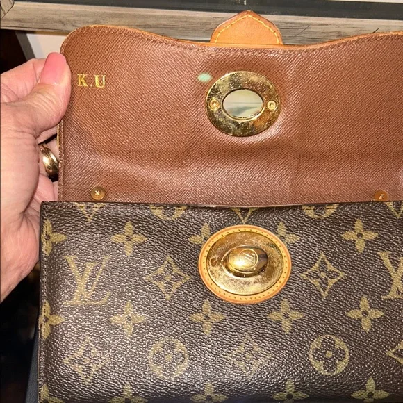 Louis Vuitton Brown and Tan Monogram Wallet - Picture 12 of 16